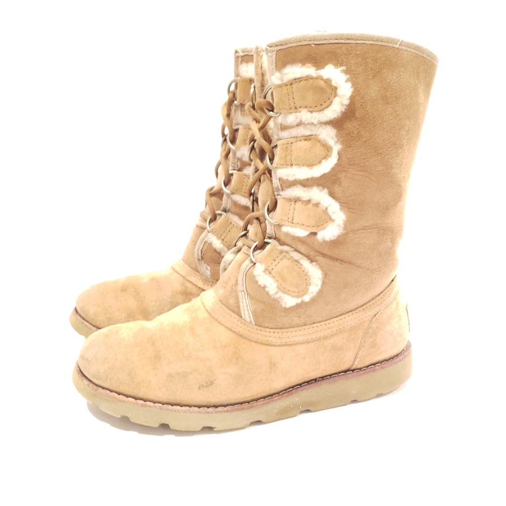 Ugg s/n 3219 lace up chestnut short boots size 6
